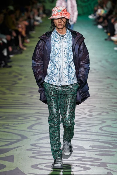 Look 34